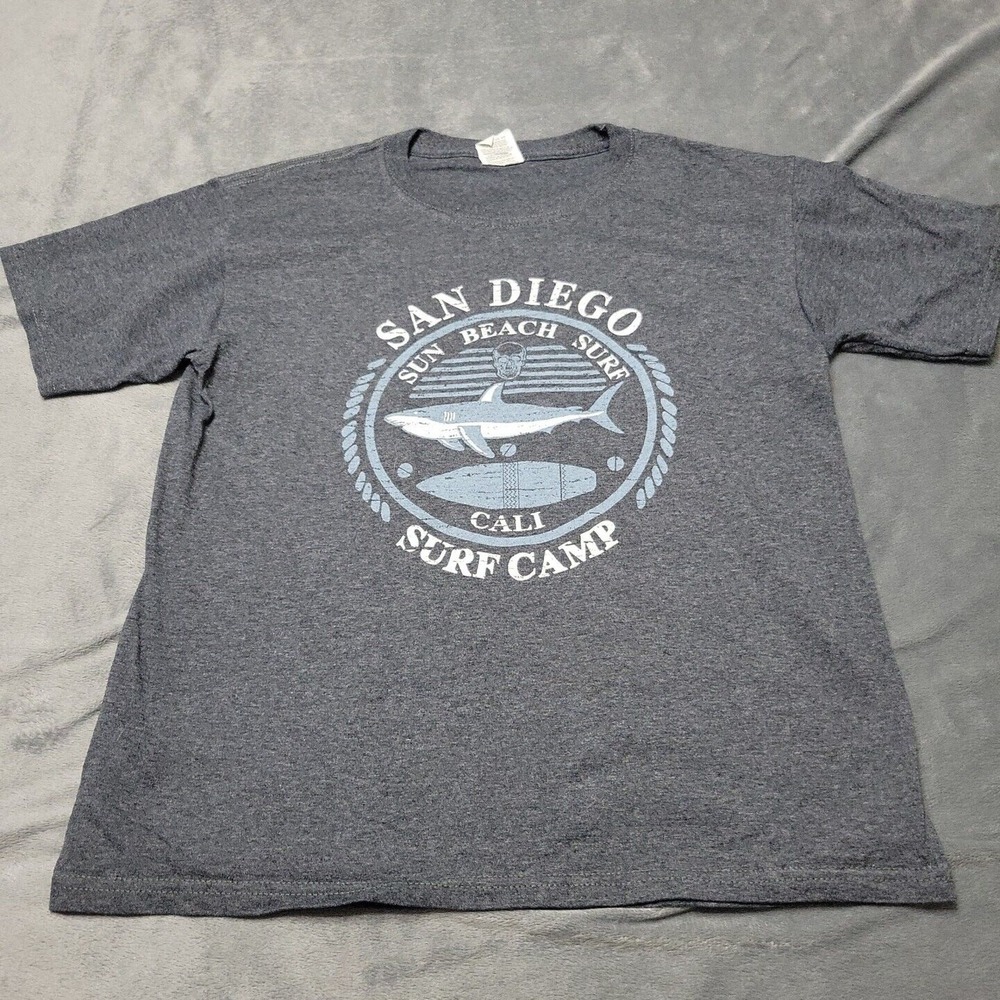 Gildan San Diego Tee Boys Large Active Shirt Heathered Grey Sun Beach Surf Shark